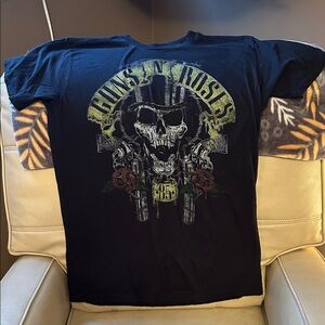 Guns N' Roses Black Graphic Tee